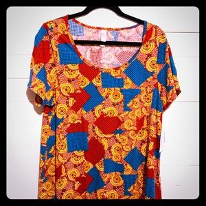LulaRoe Tees - XL